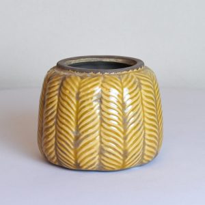 Keramik-Vase in antiker Optik